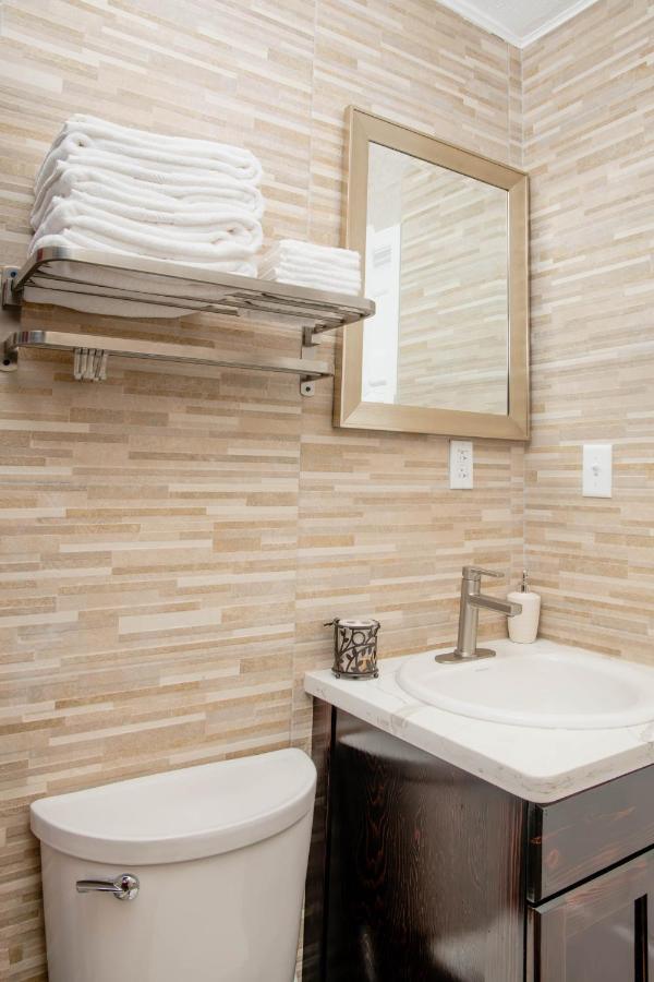 Sheer Bliss Beachview Apt #2 George Town Exterior photo