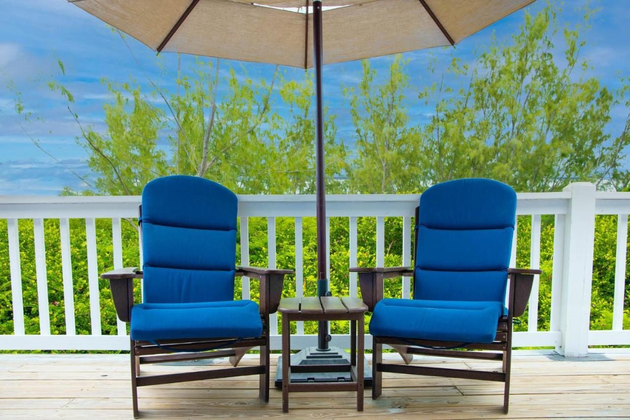 Sheer Bliss Beachview Apt #2 George Town Exterior photo